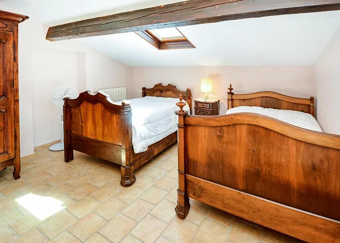 Pet Friendly In Uzes Casa de Férias
